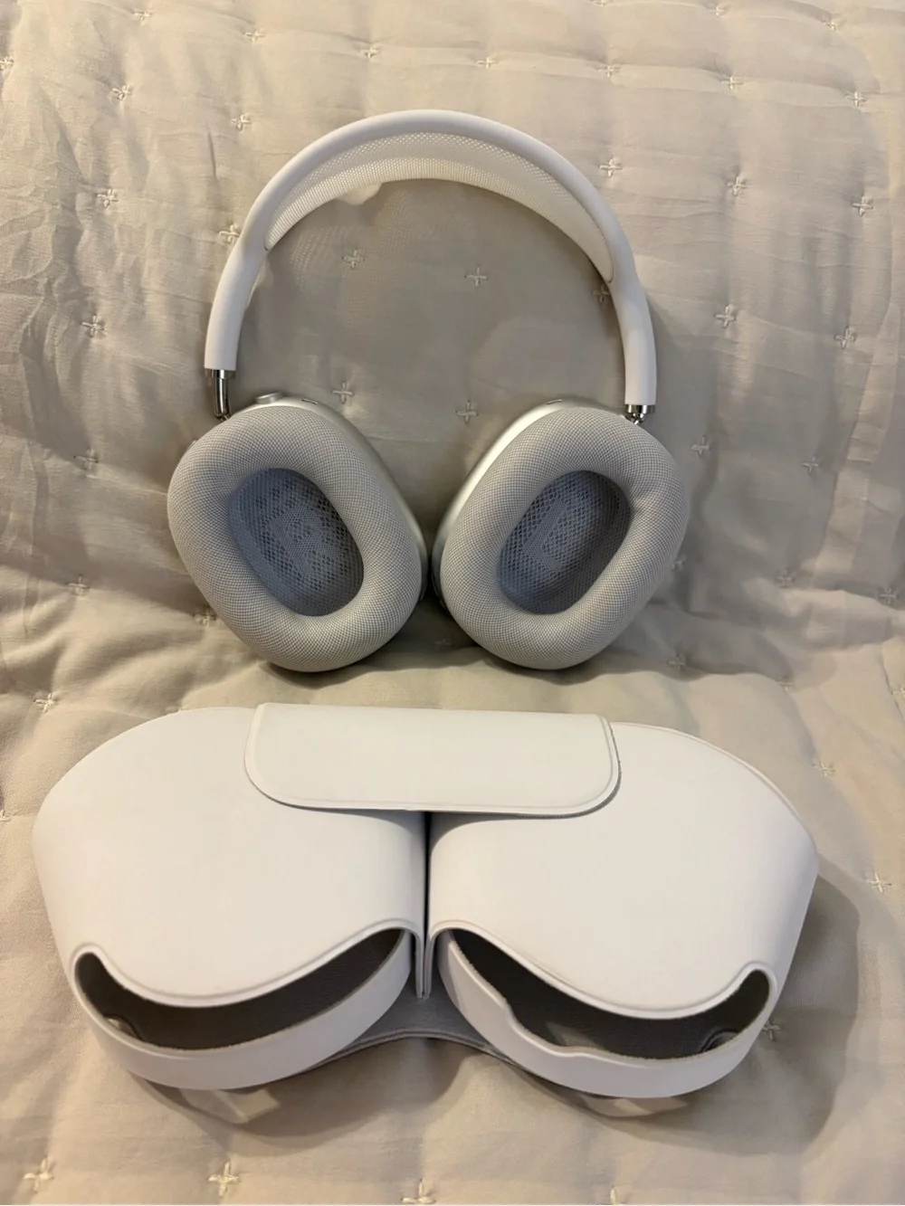 オーディオ機器 AirPods Max（Lightning） A2096